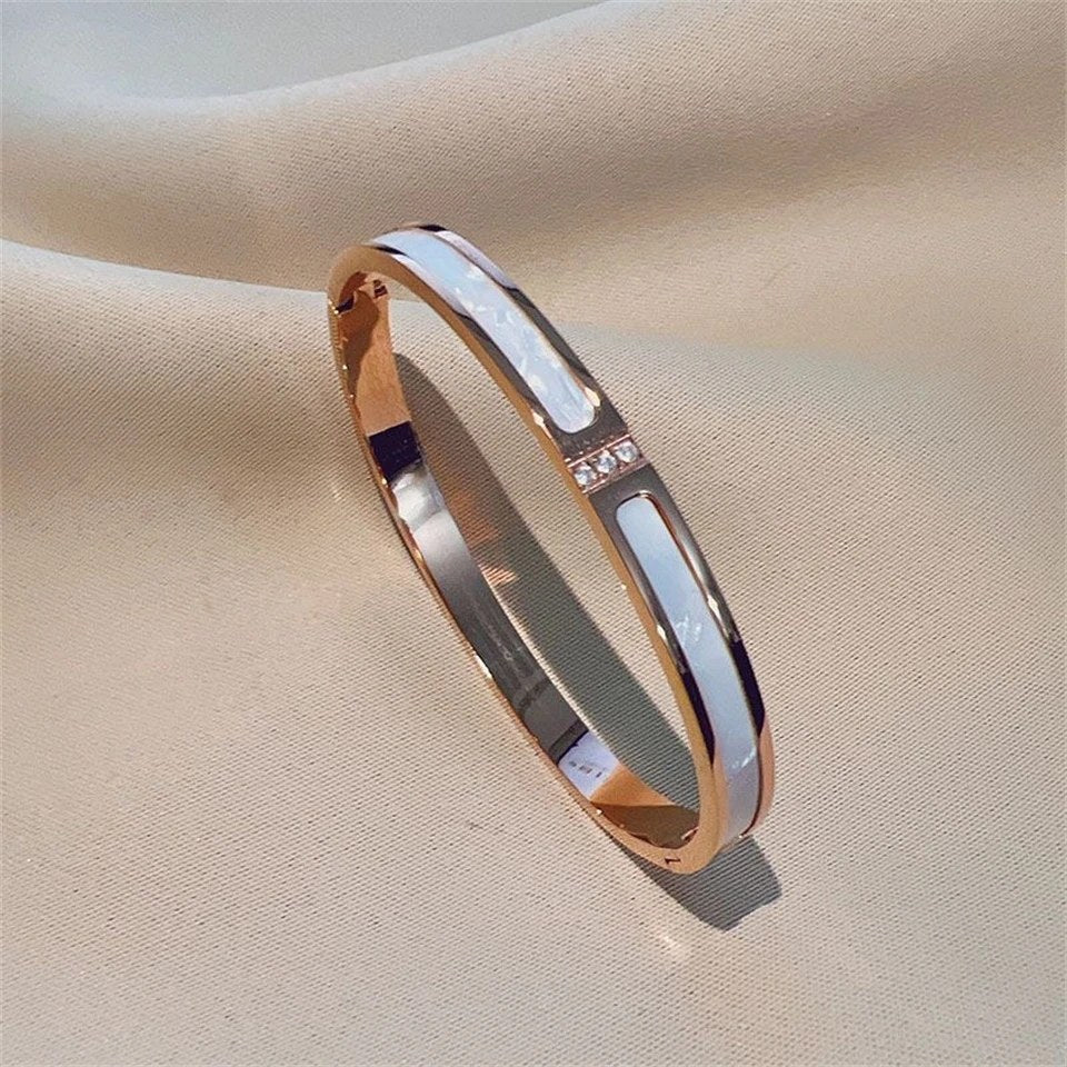 alishop:22bb016f6ba4